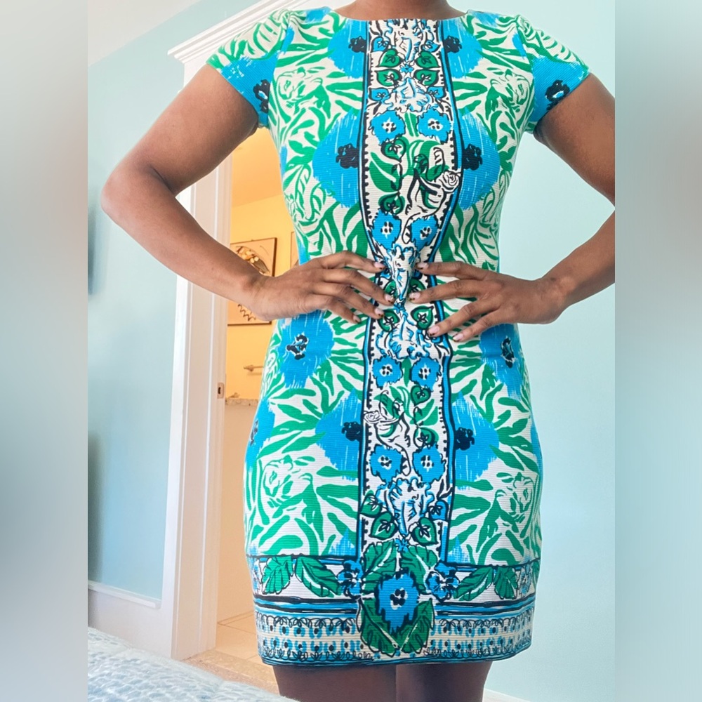 Lily Pulitzer mini dress classic style